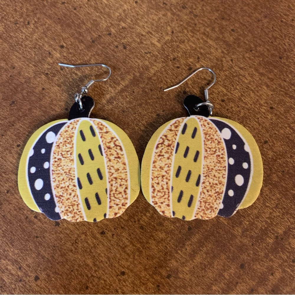 Vintage Pattern Pumpkin Drop Earrings